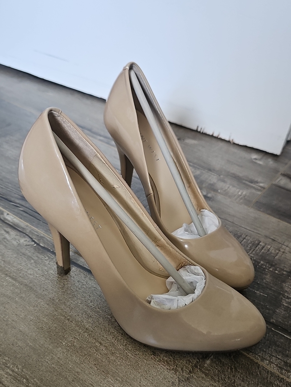 Nine West Classic Nude Patent High Heel Pumps Women Size 6